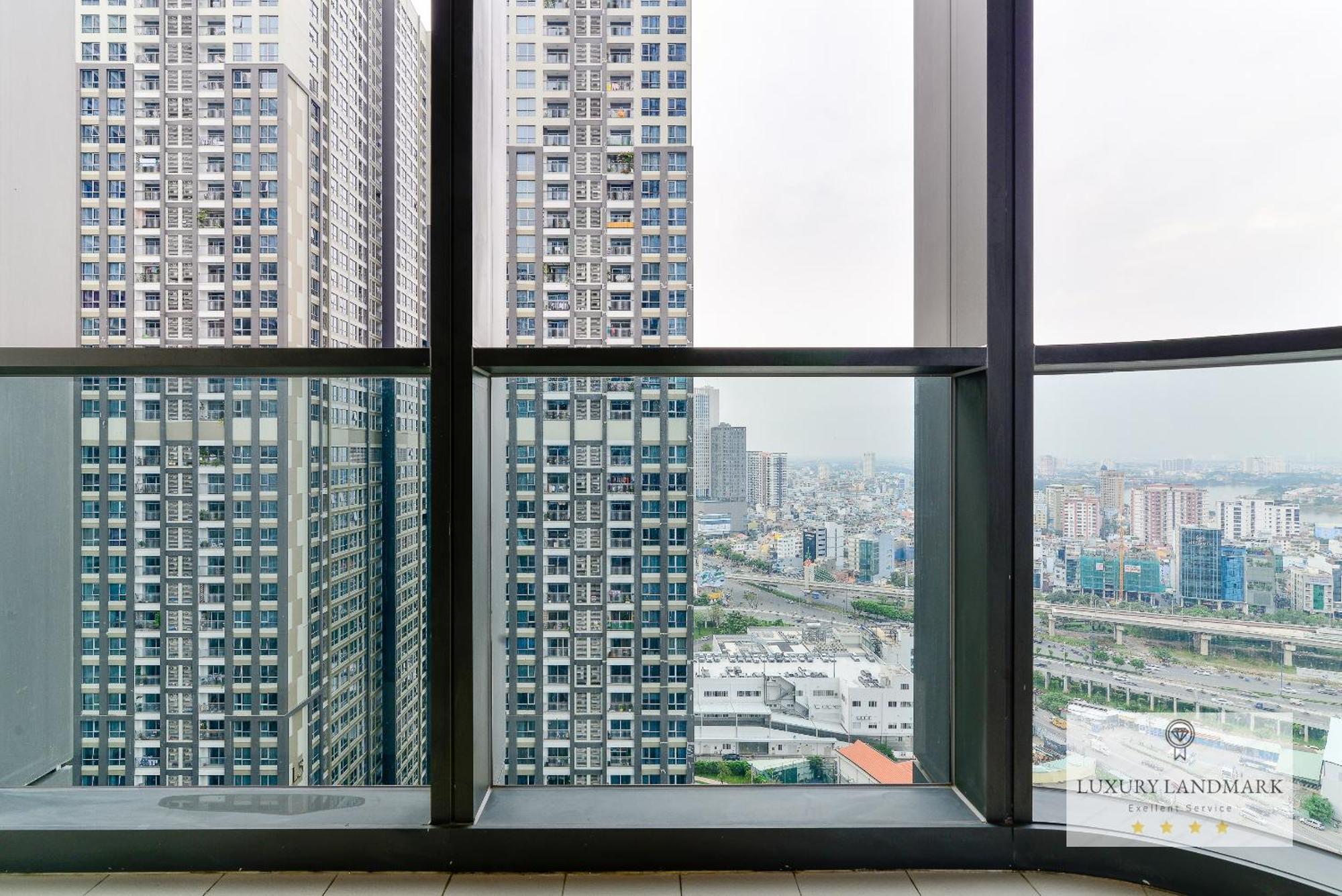 The Signature Landmark 81 - Vinhomes Central Binh Thanh โฮจิมินห์ซิตี้ ภายนอก รูปภาพ