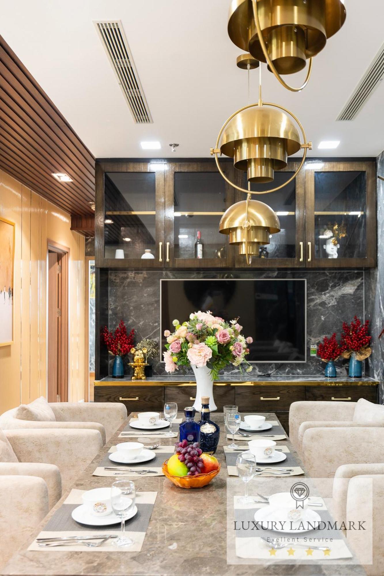 The Signature Landmark 81 - Vinhomes Central Binh Thanh โฮจิมินห์ซิตี้ ภายนอก รูปภาพ